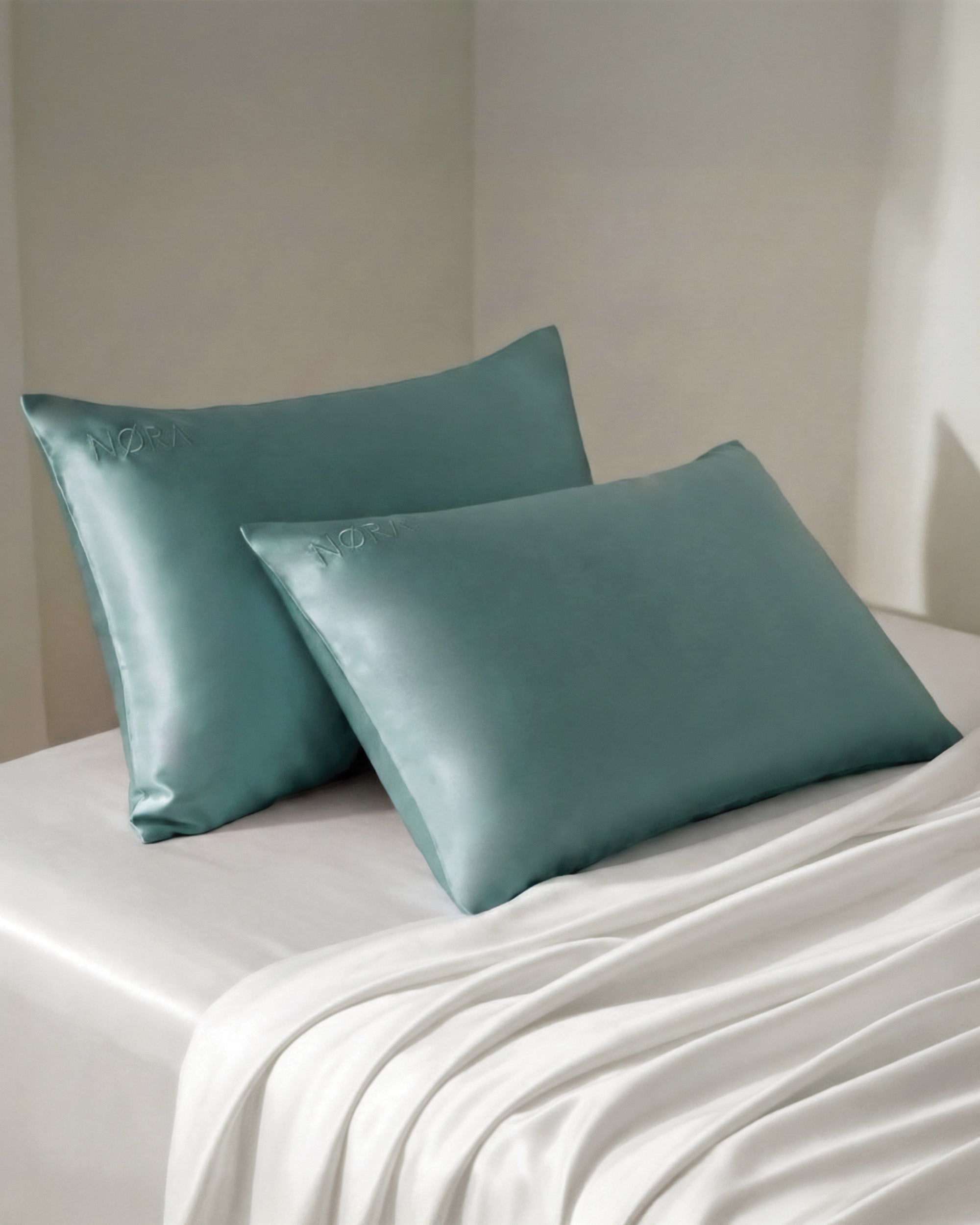 Light Green Silk Pillowcase