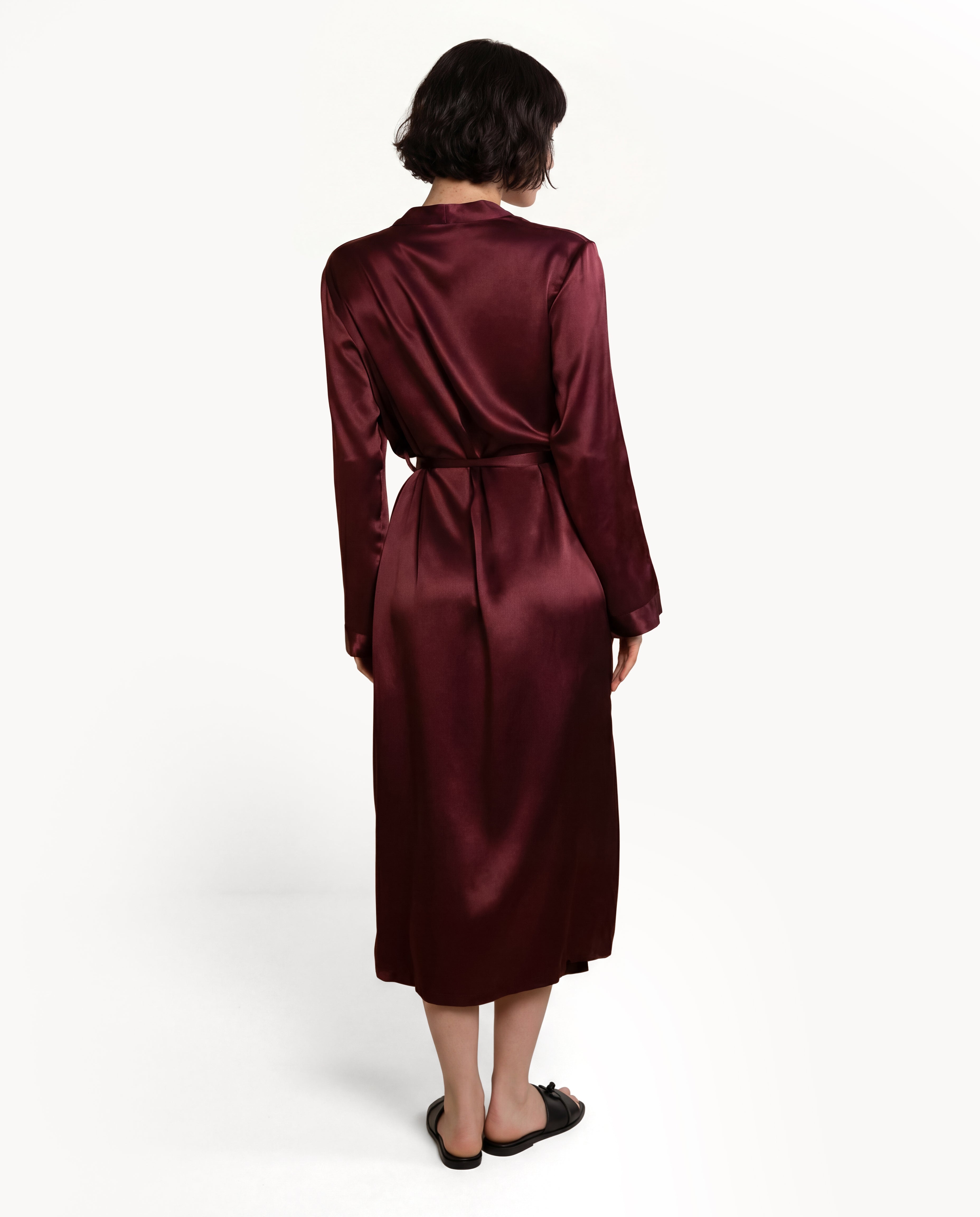 Back view of Wine NORA silk robe, handcrafted long silk robe in 100% real silk and mulberry silk fabric.