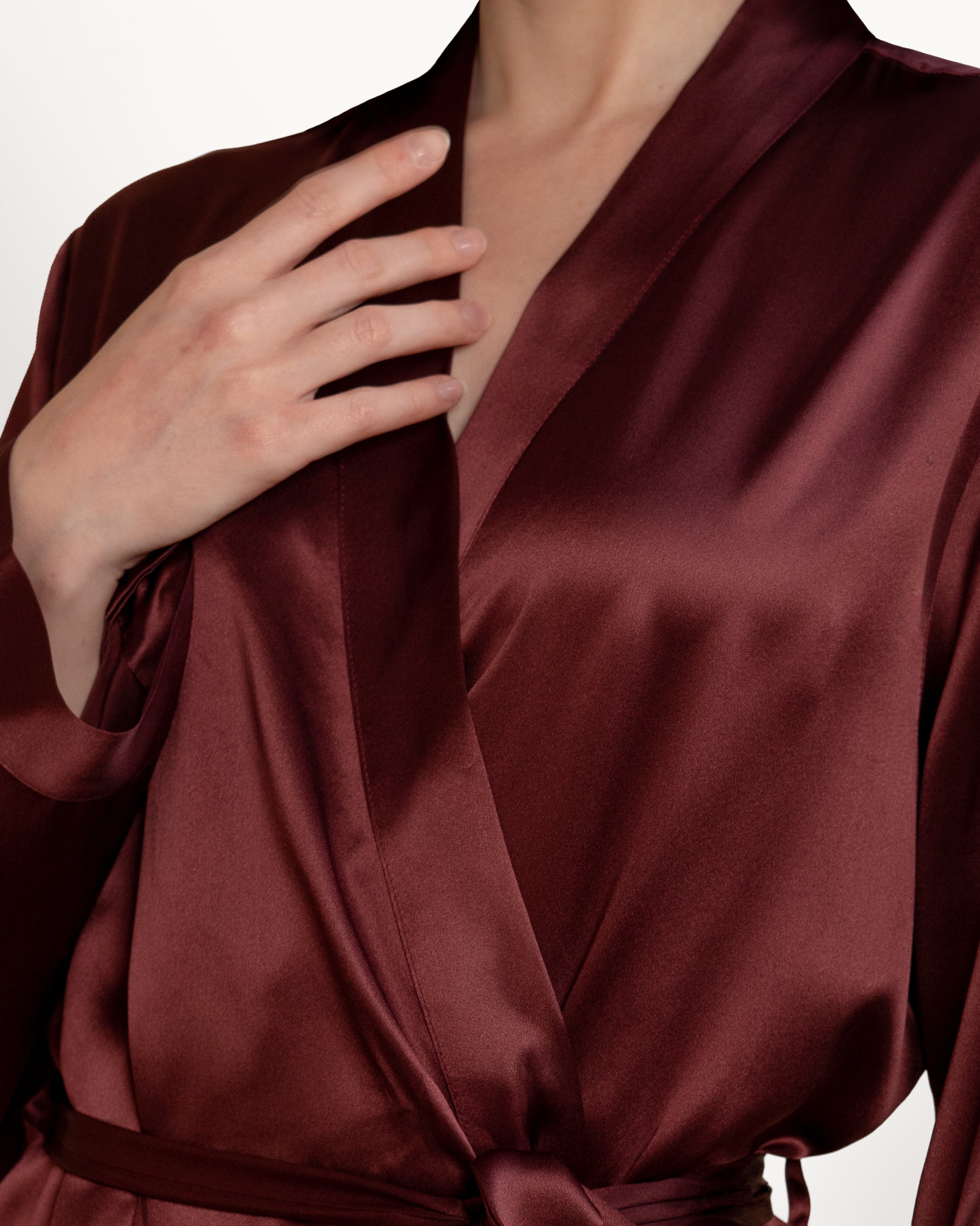 Collar detail on Wine NORA silk robe, premium silk material silk bathrobe for luxury lounging.