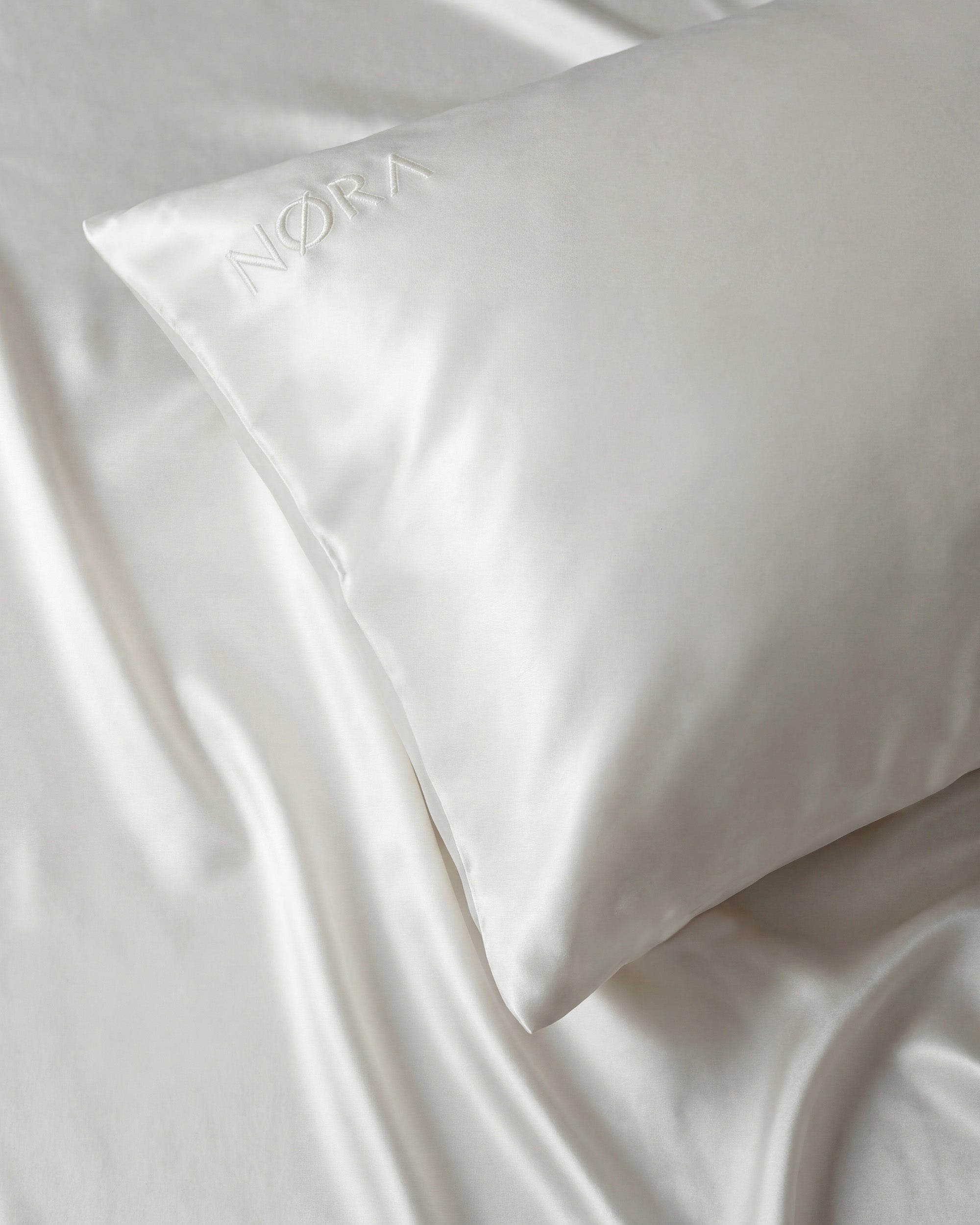 Ivory Silk Pillowcase